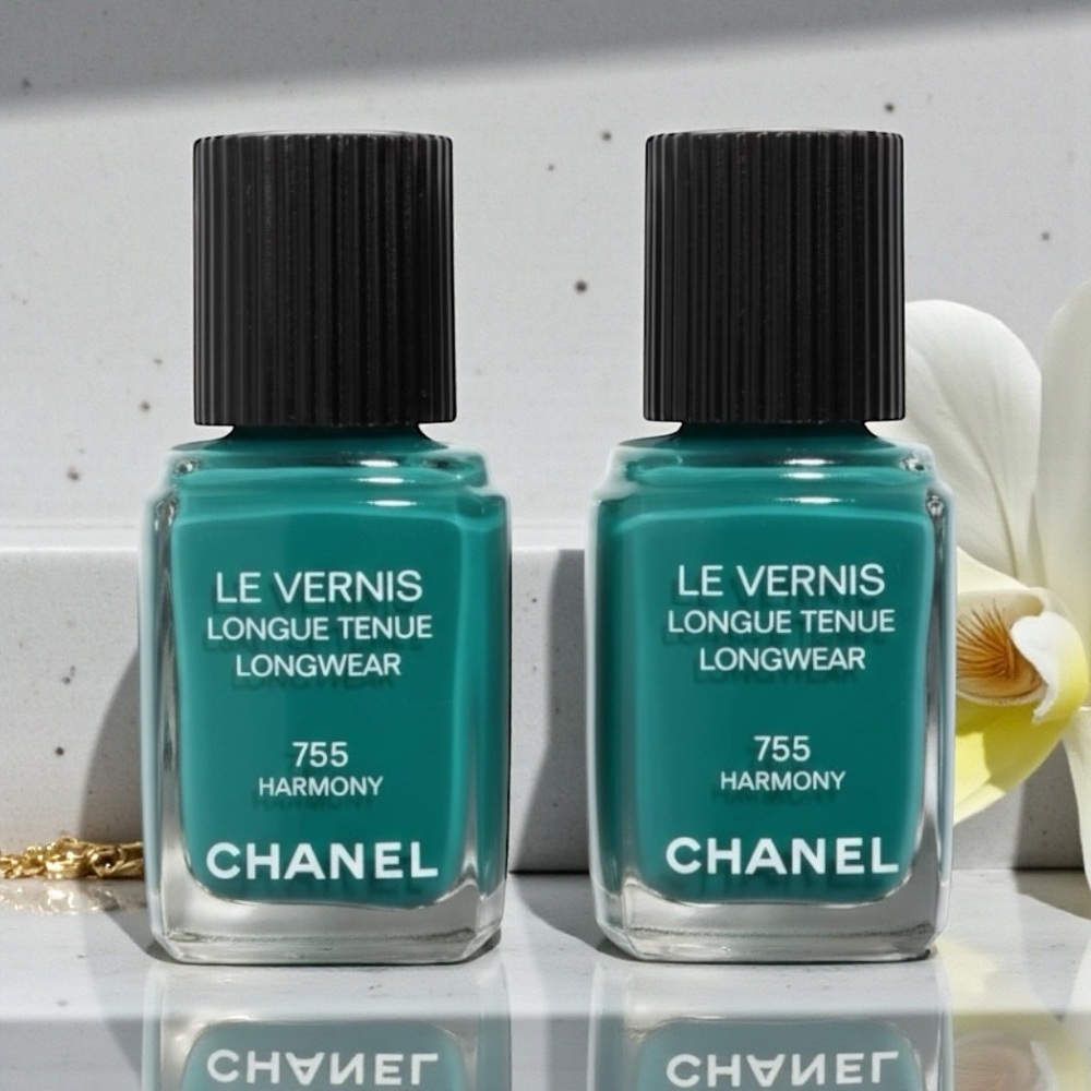 CHANEL Le Vernis Nail Polish in Harmony Teal #755 Set of Two NEW - Picture 12 of 13